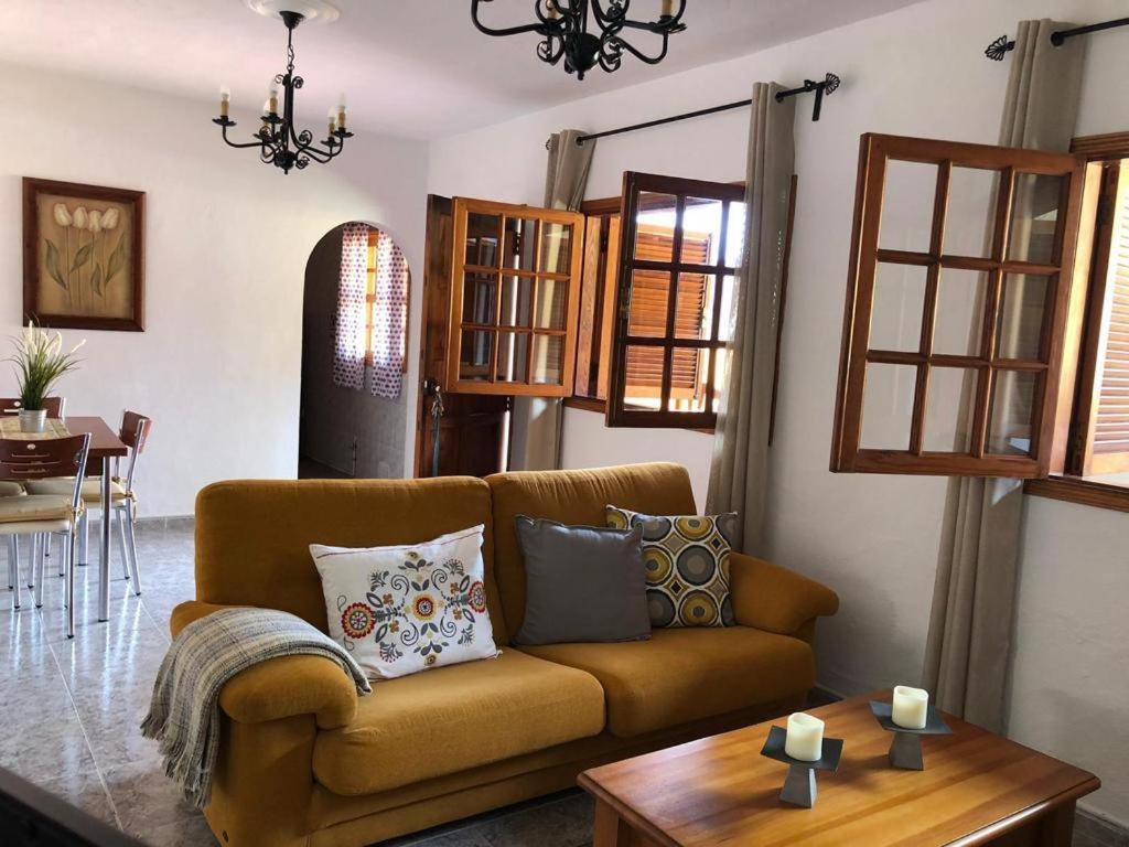 Apartamentos Casa Rosan, Junto A La Caldera De Taburiente エル・パソ エクステリア 写真